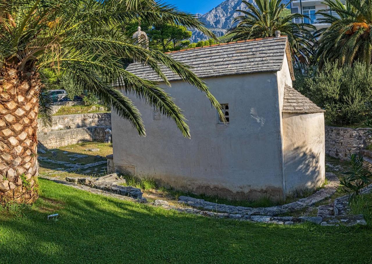 Villa Bougenvilia Tomas Tučepi エクステリア 写真